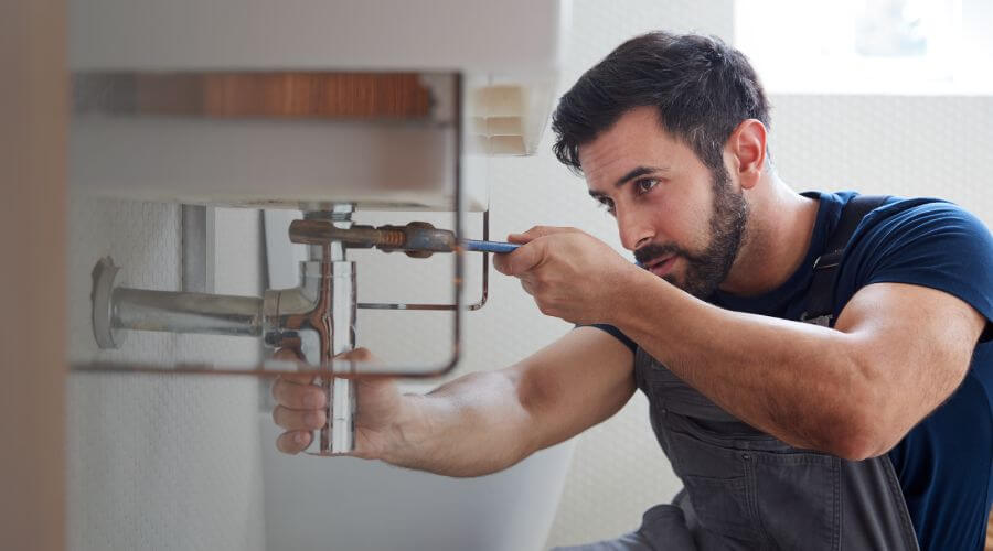 Professional clogged drain repair davenport ia services in Davenport